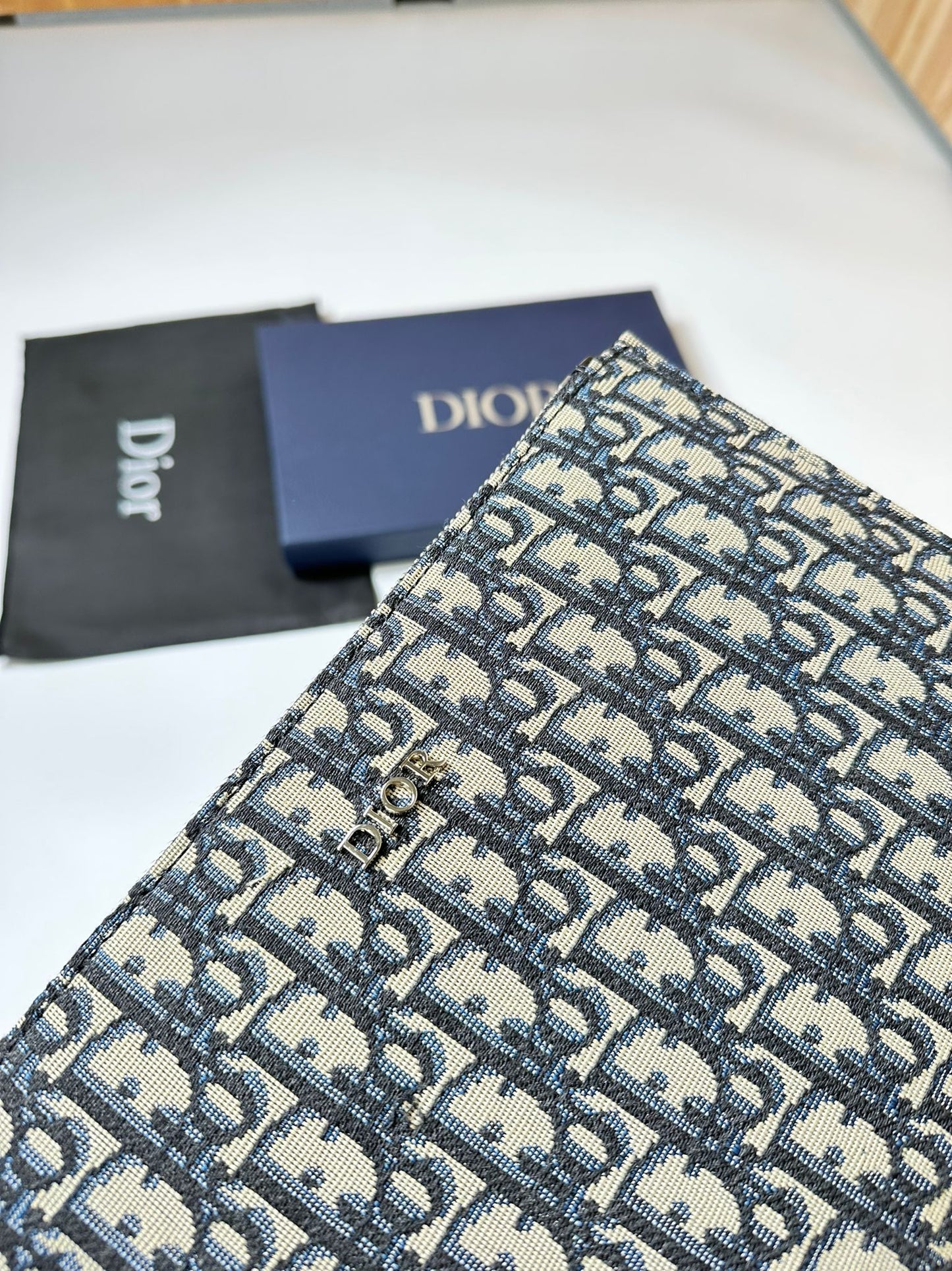 Diora purse