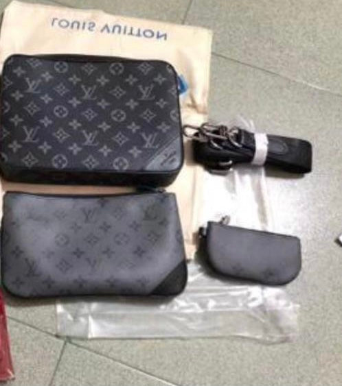 Men’s messenger bag