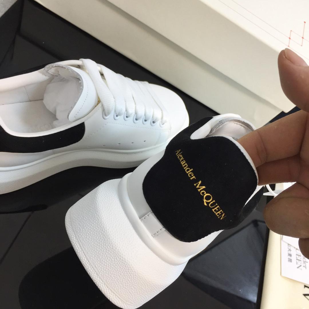 MQ shoes