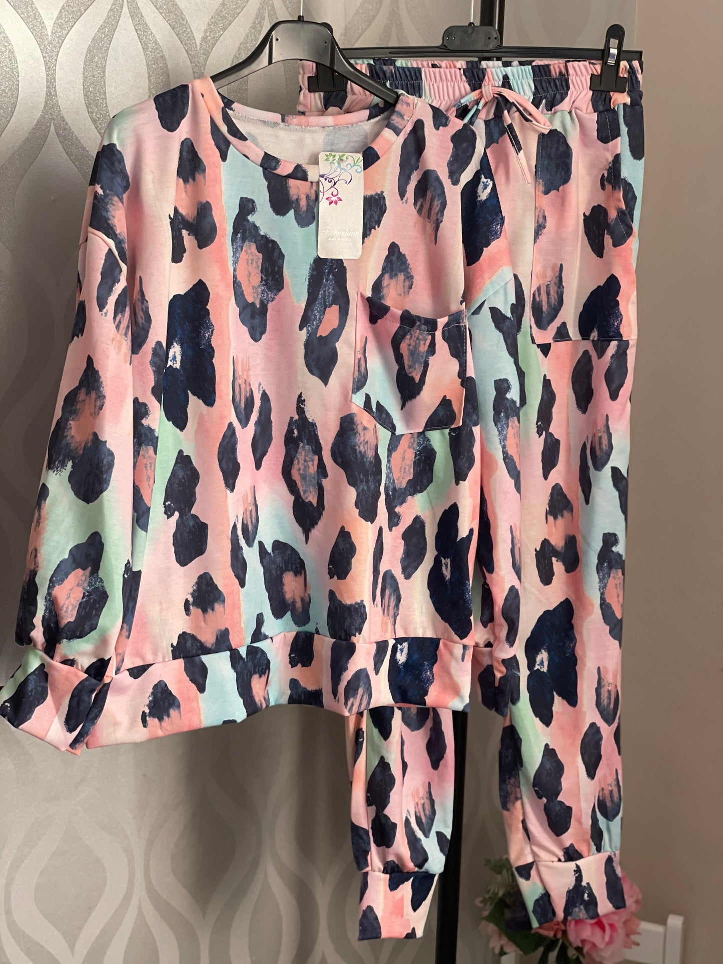 Leo Tracksuit - Layna’s Boutique clothing boutique loungewear, tracksuits, dresses