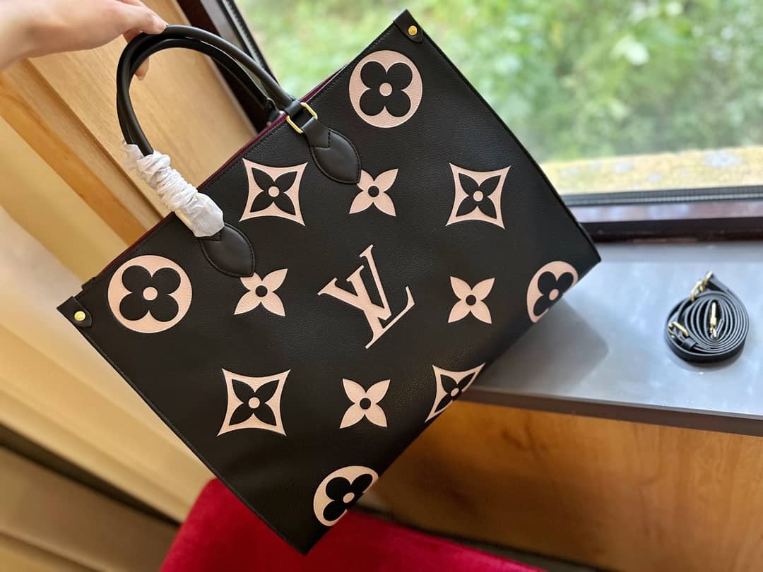 VV bag