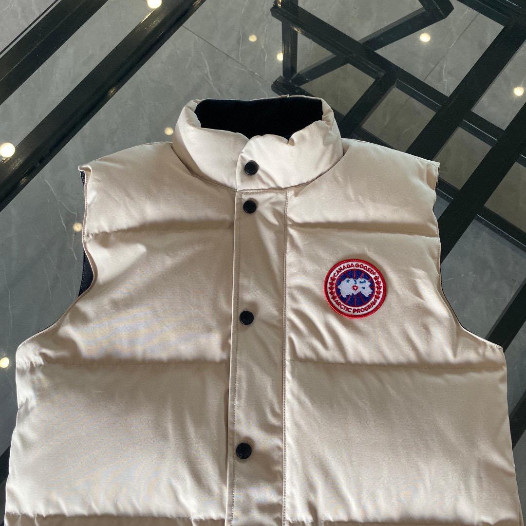 CG high quality men’s body warmer