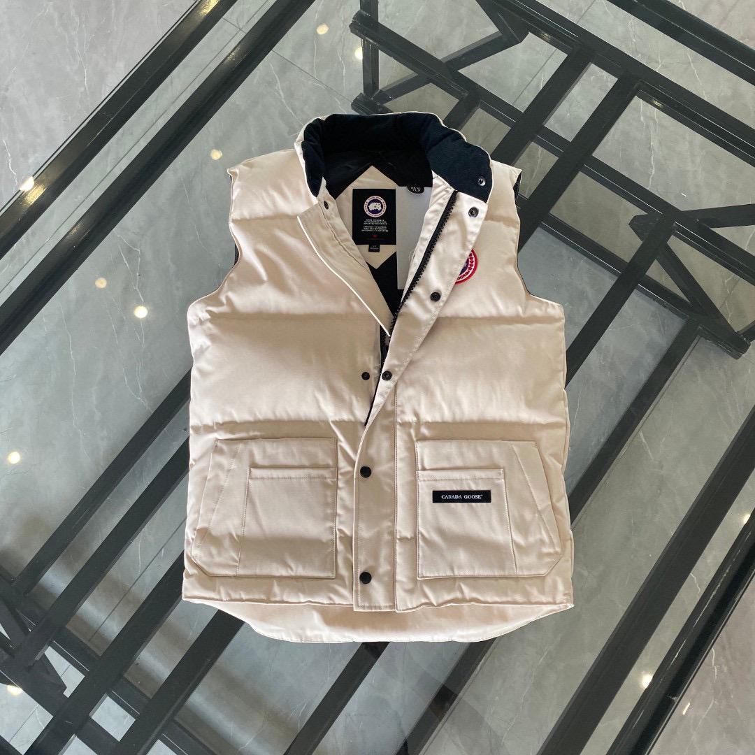 CG high quality men’s body warmer