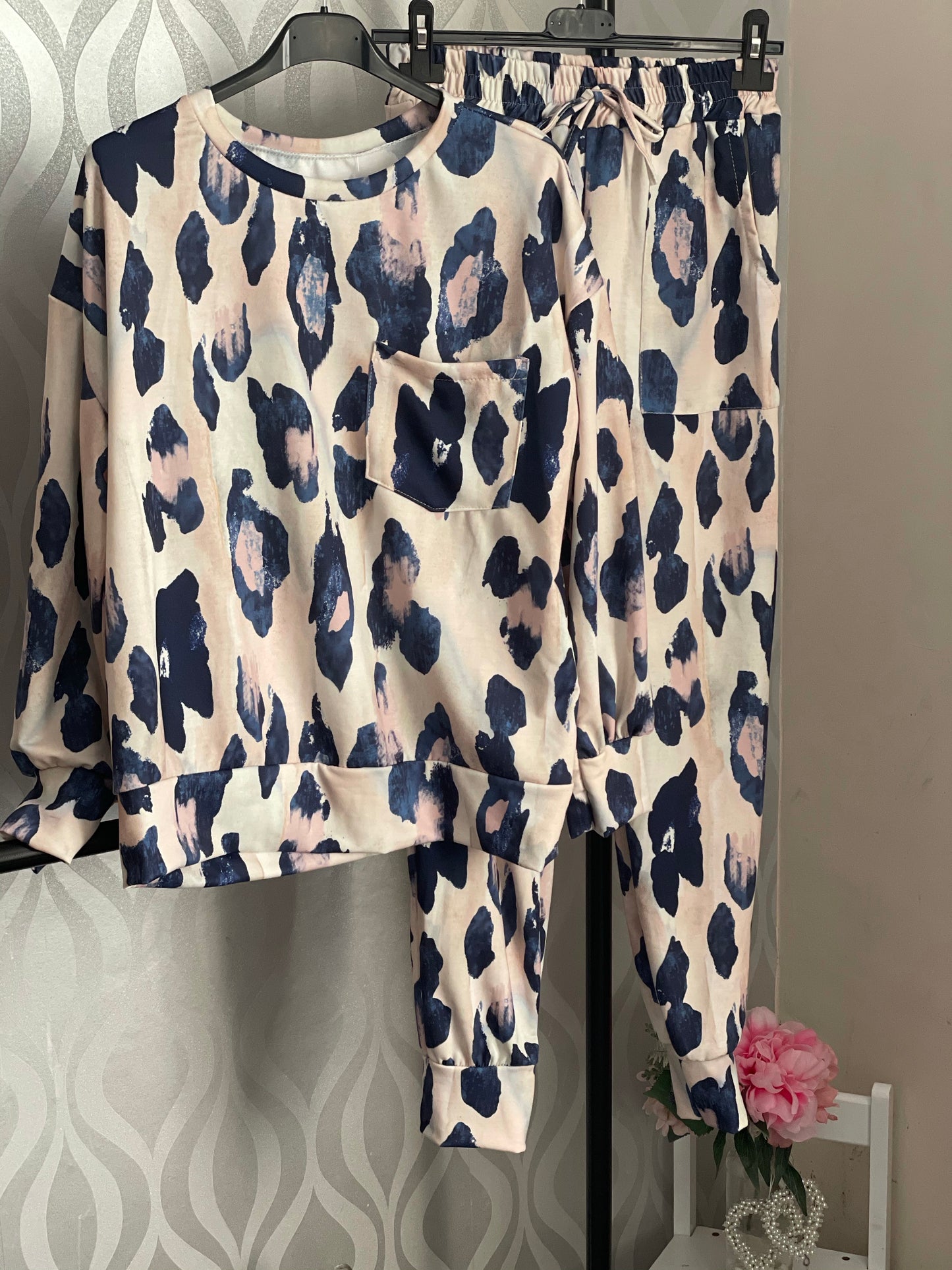 Leo Tracksuit - Layna’s Boutique   clothing boutique loungewear, tracksuits, dresses
