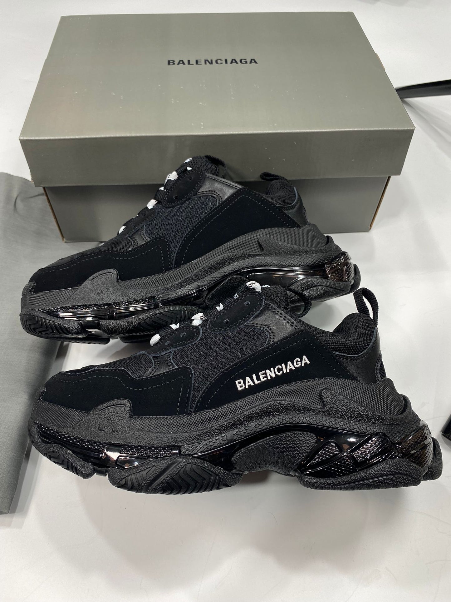 BC TRAINERS BLACK