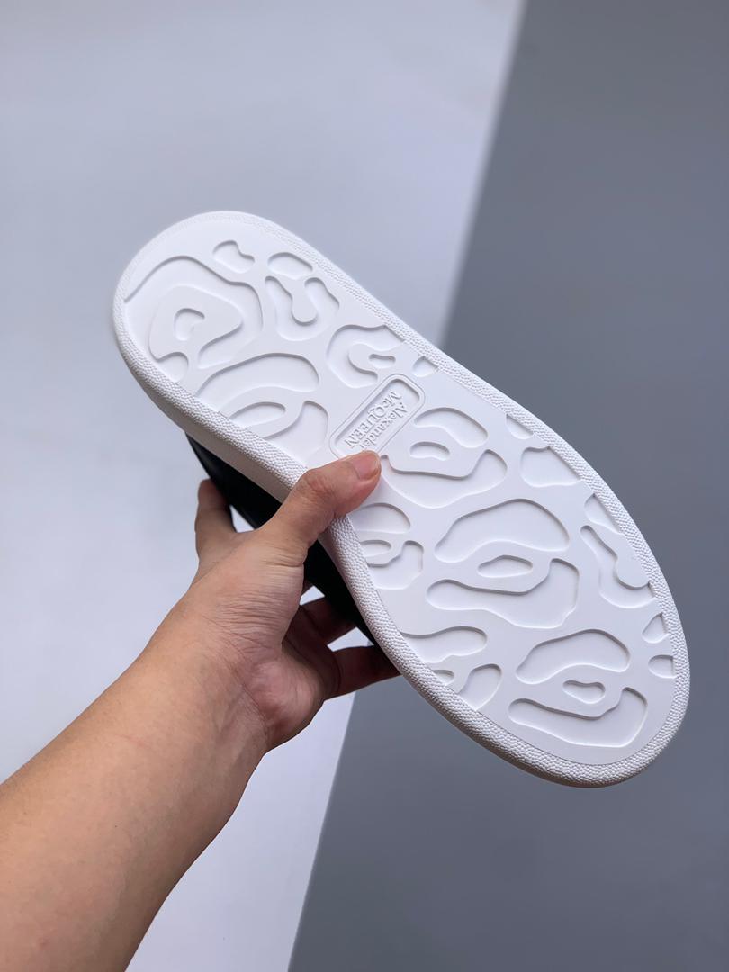 MQ shoes