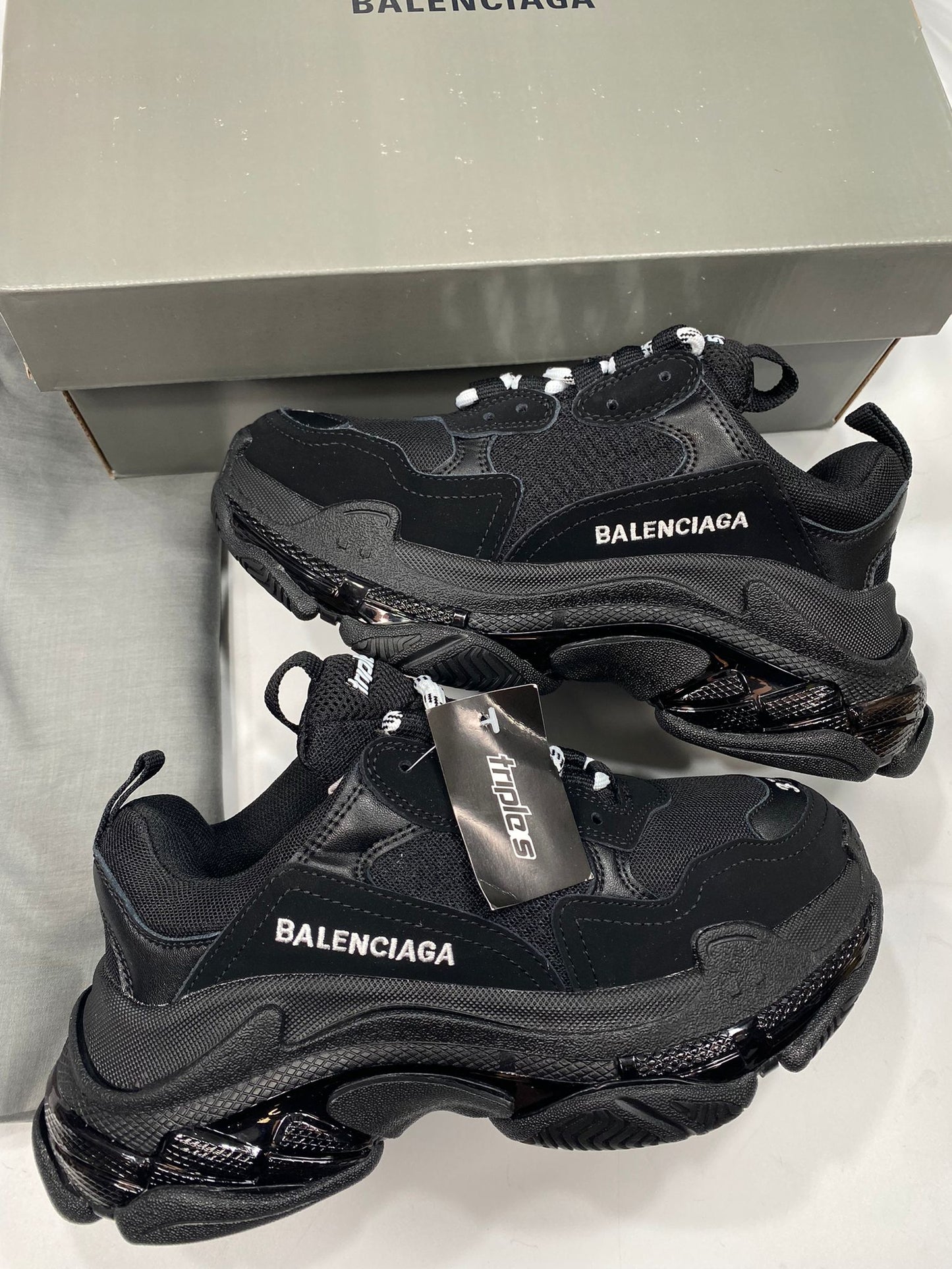 BC TRAINERS BLACK