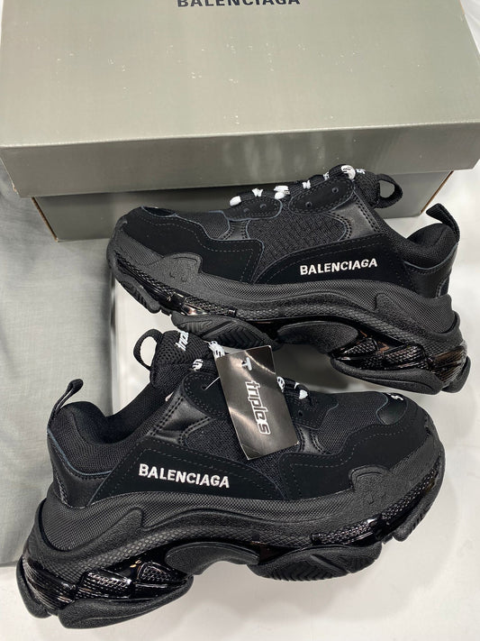 BC TRAINERS BLACK