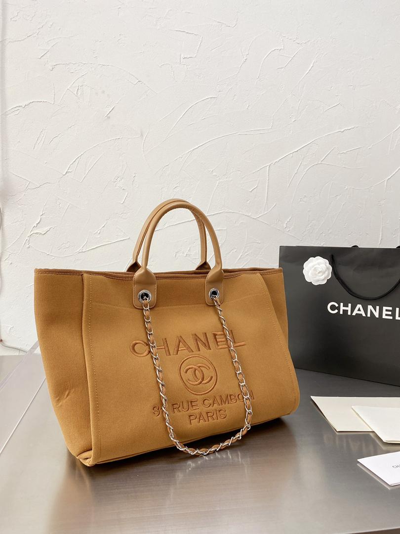 CC shoppers bag