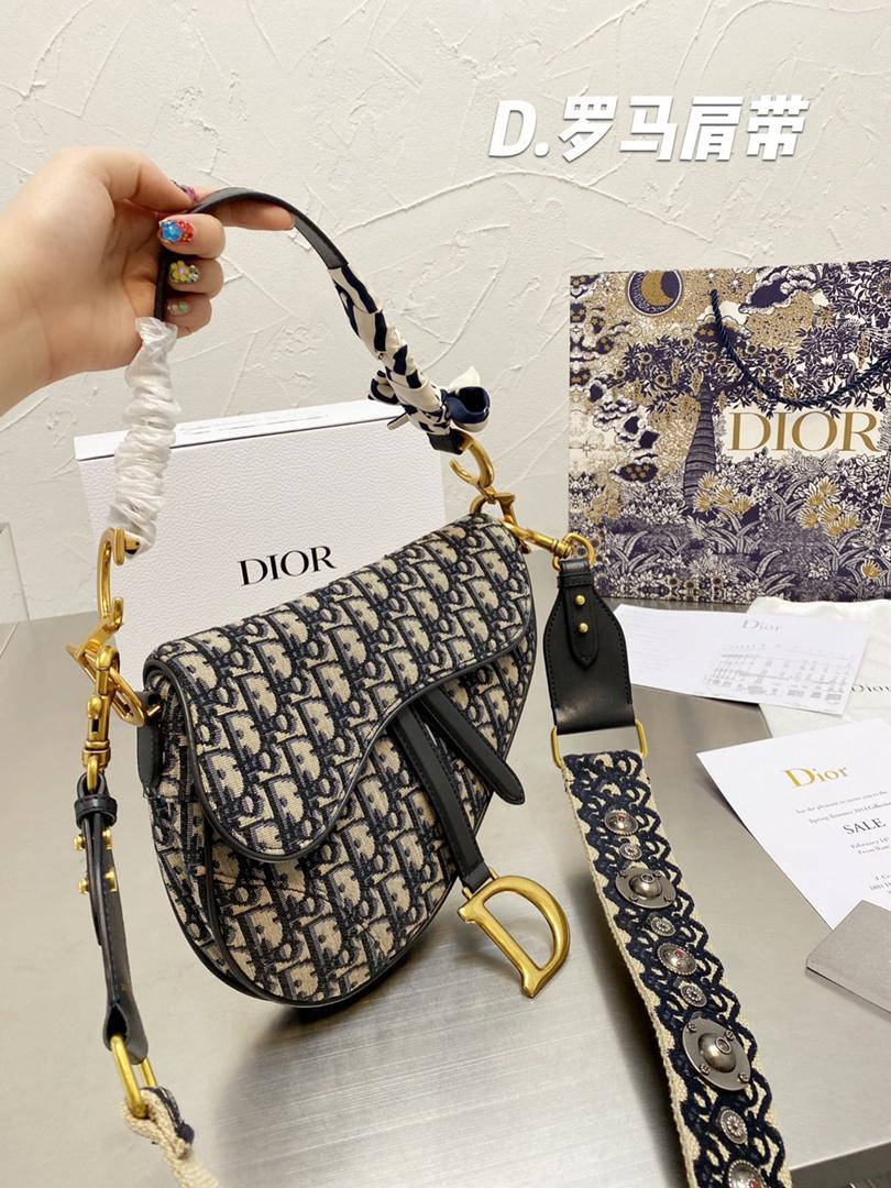 D saddle bag