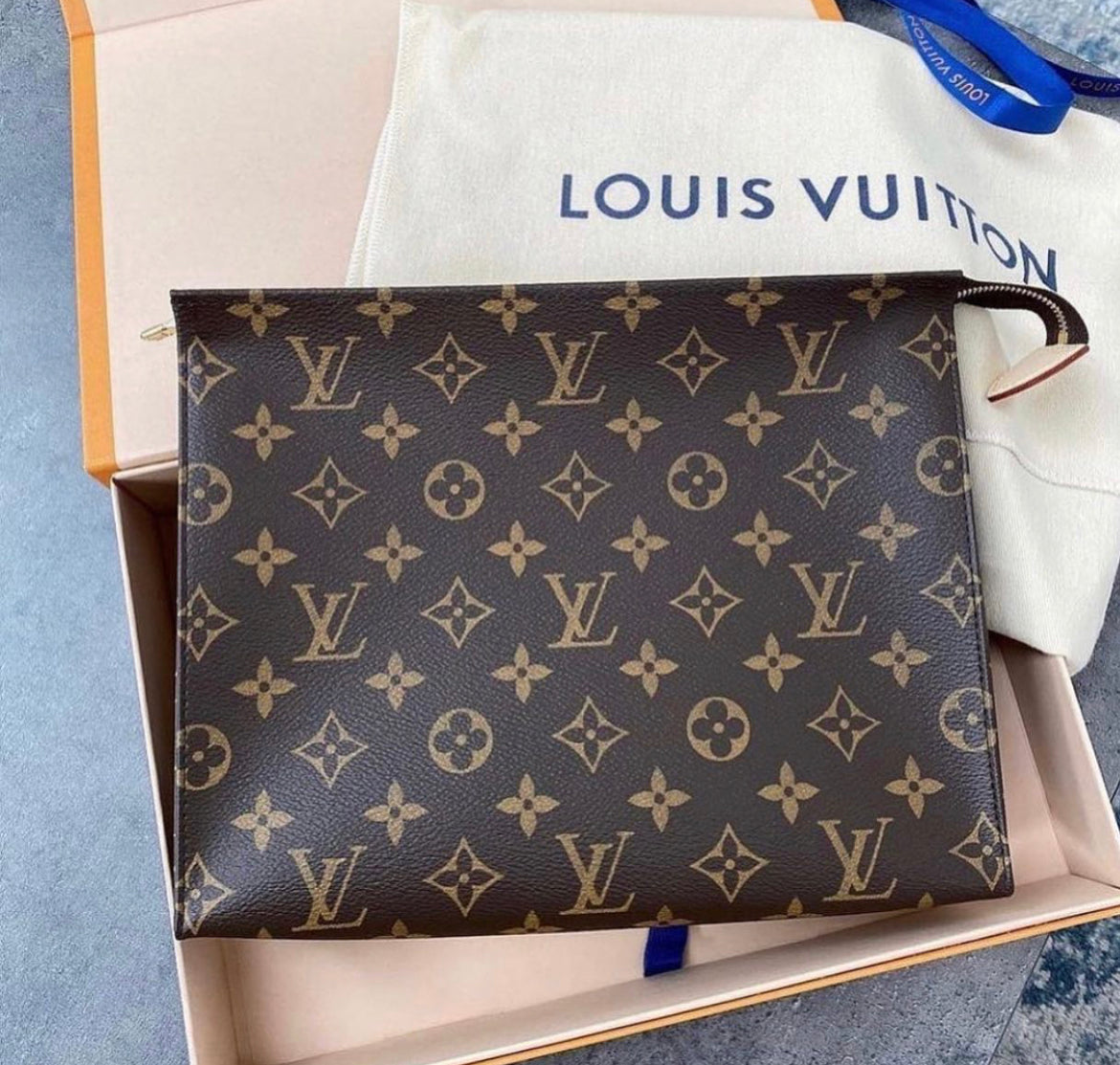 VV TOILETRIES BAG