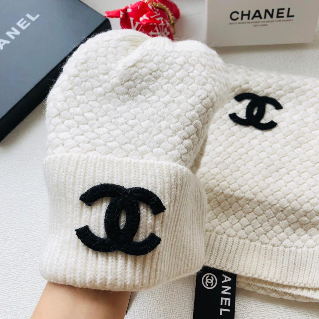 Cc hat & scarf sets