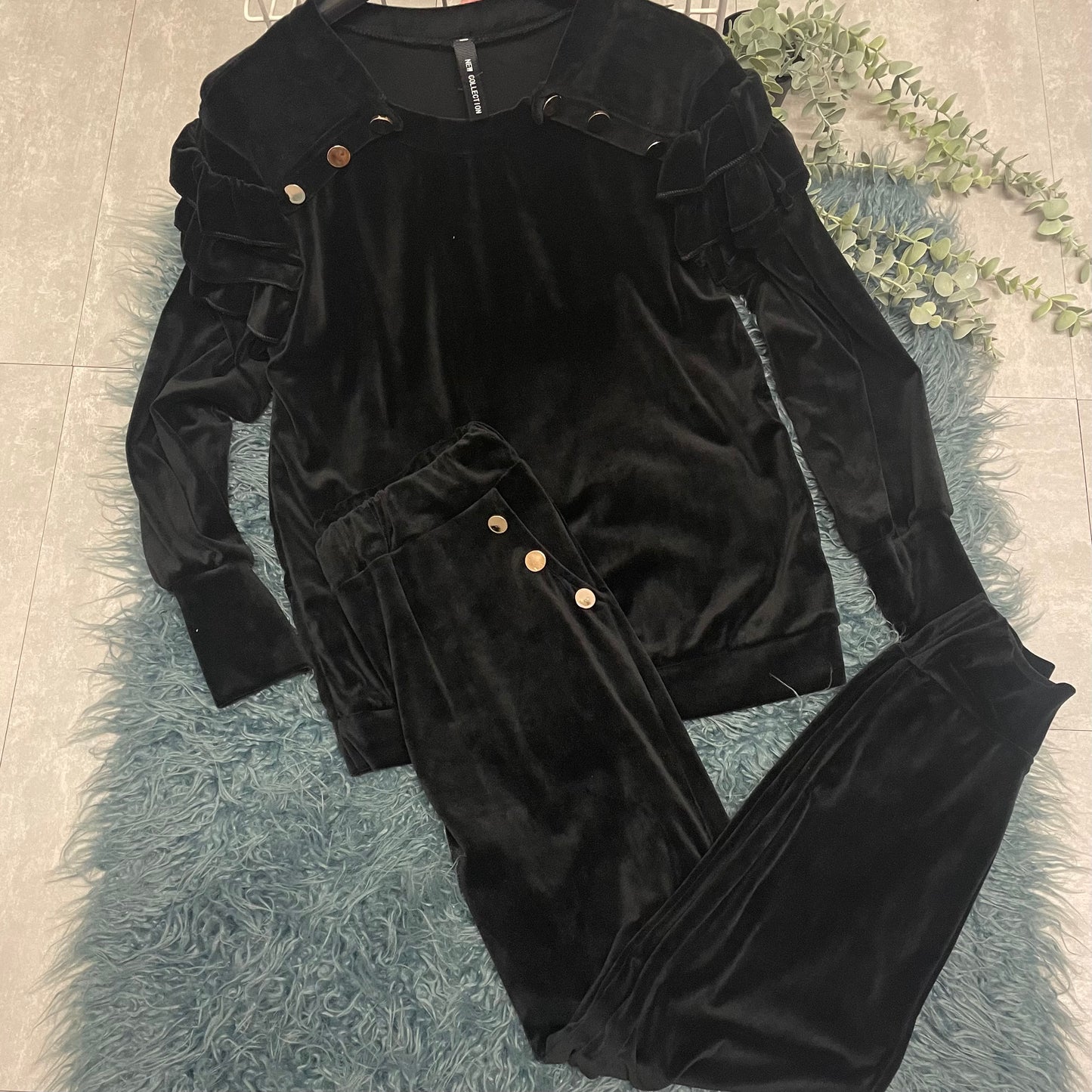 Velour tracksuit - Layna’s Boutique   clothing boutique loungewear, tracksuits, dresses