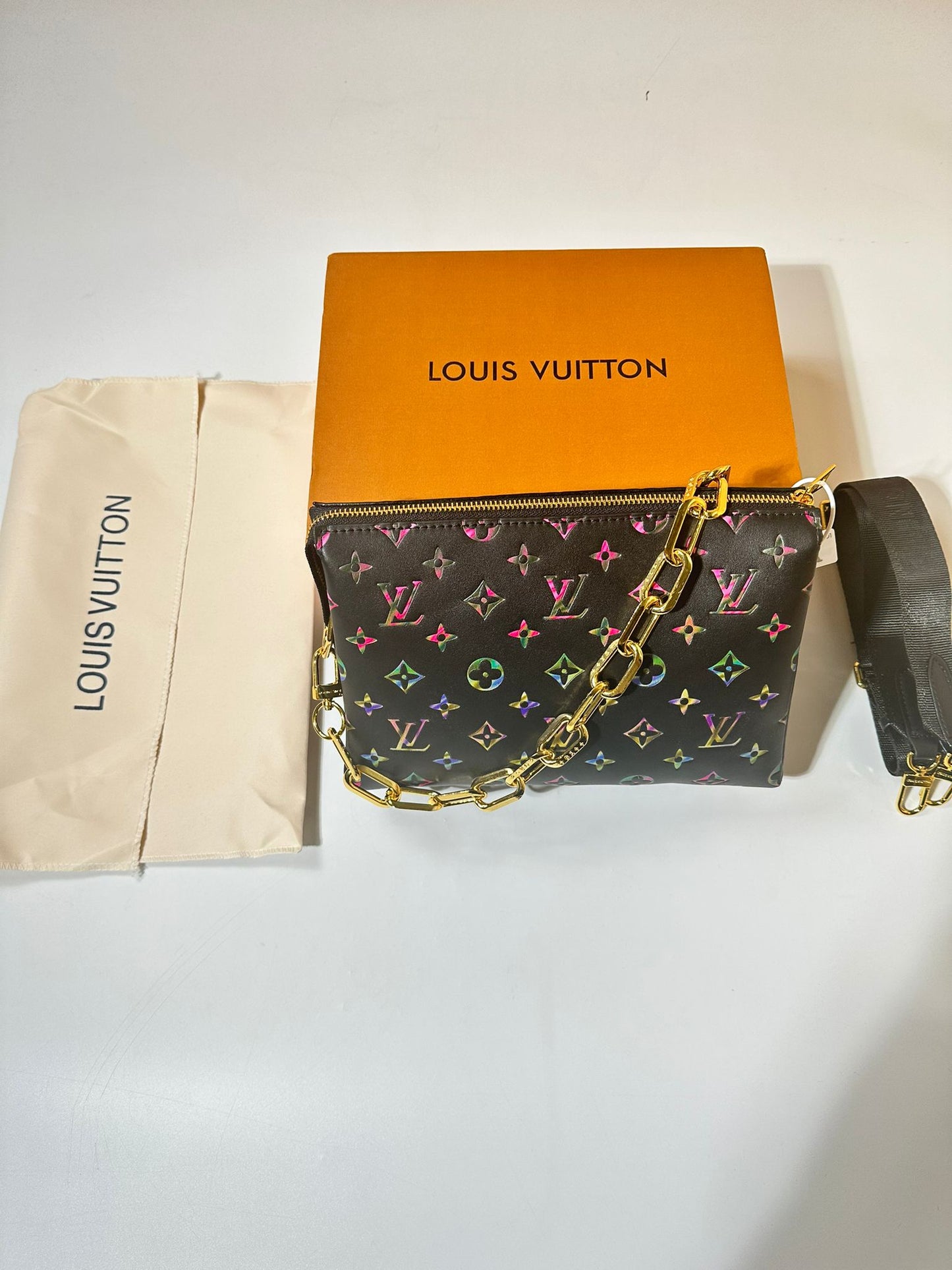 Vv bag