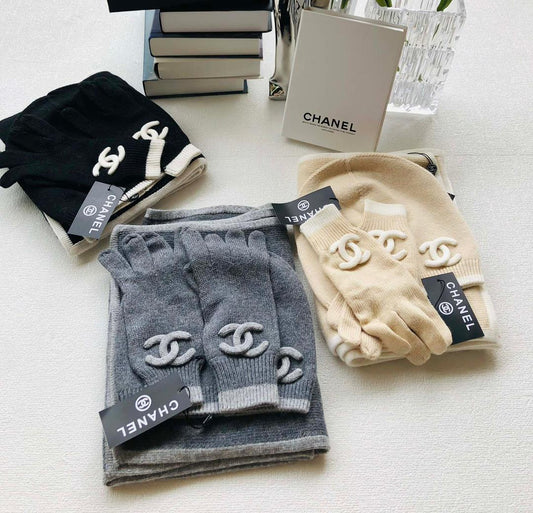 Cc scarf sets
