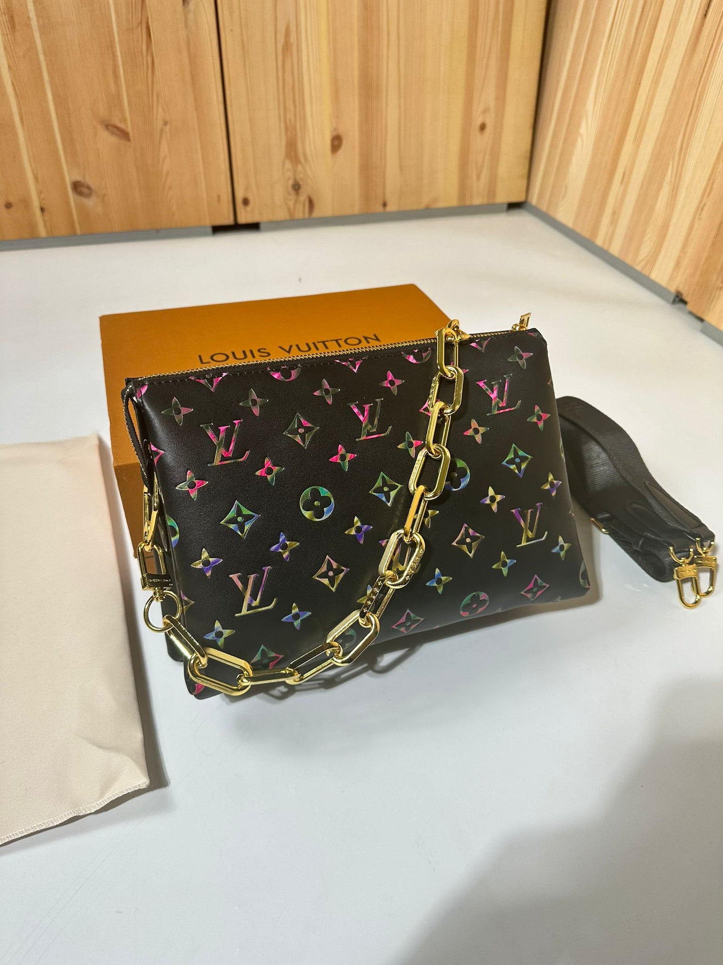 Vv bag