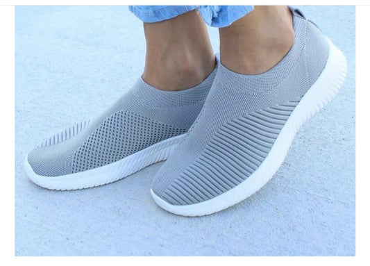 Knitted sneakers