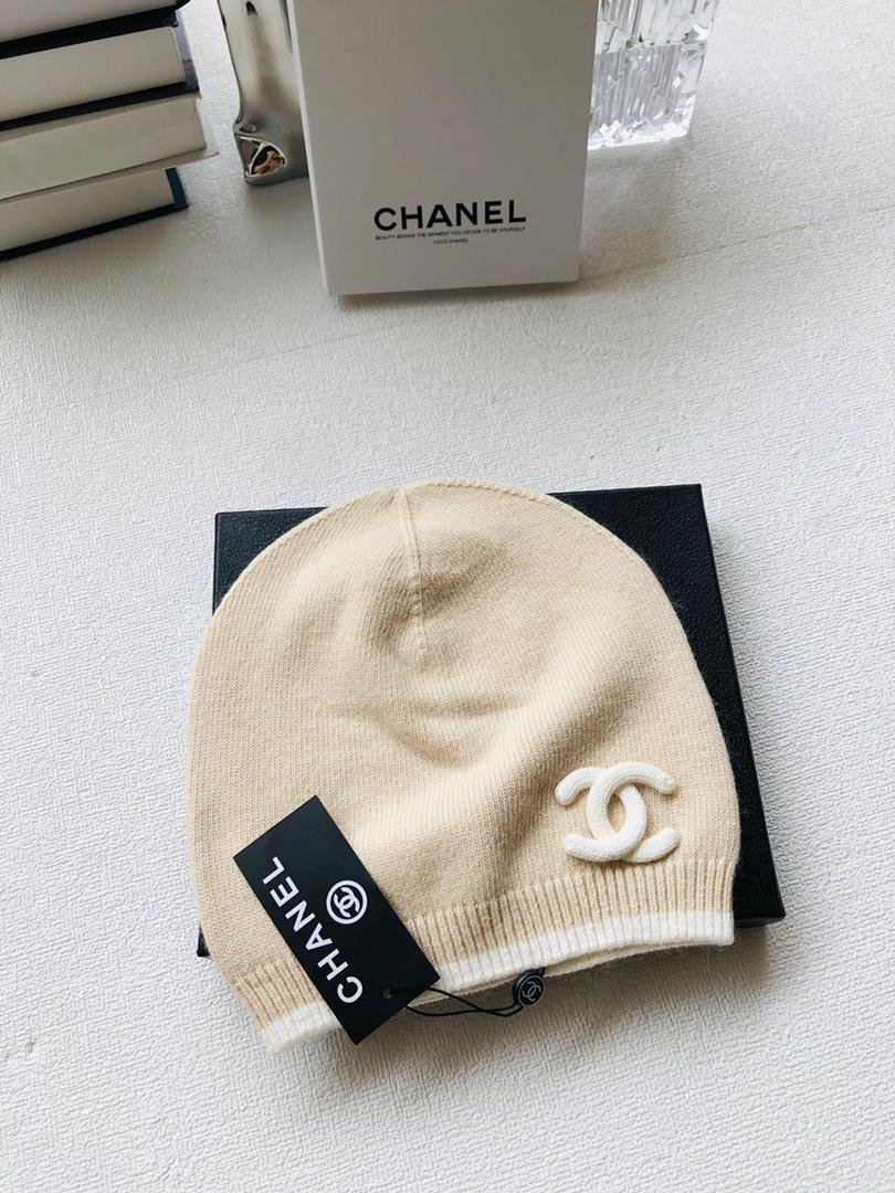 Cc scarf sets
