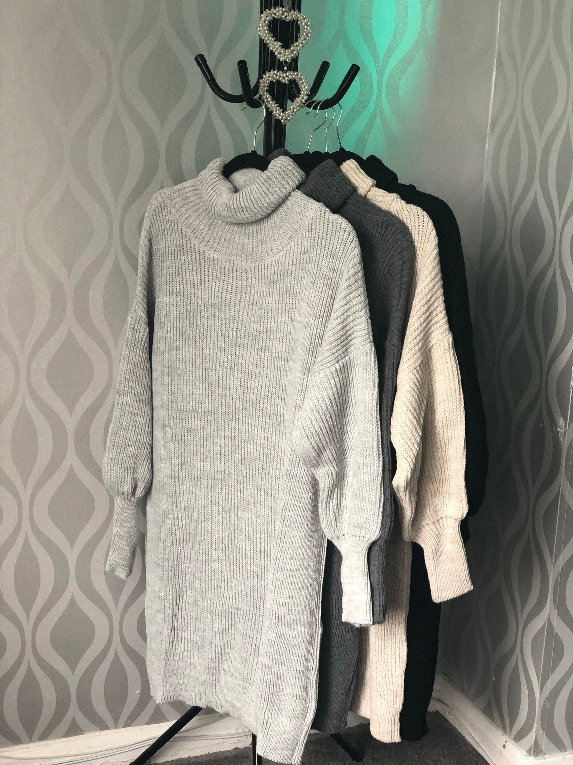 Knitted dress - Layna’s Boutique   clothing boutique loungewear, tracksuits, dresses