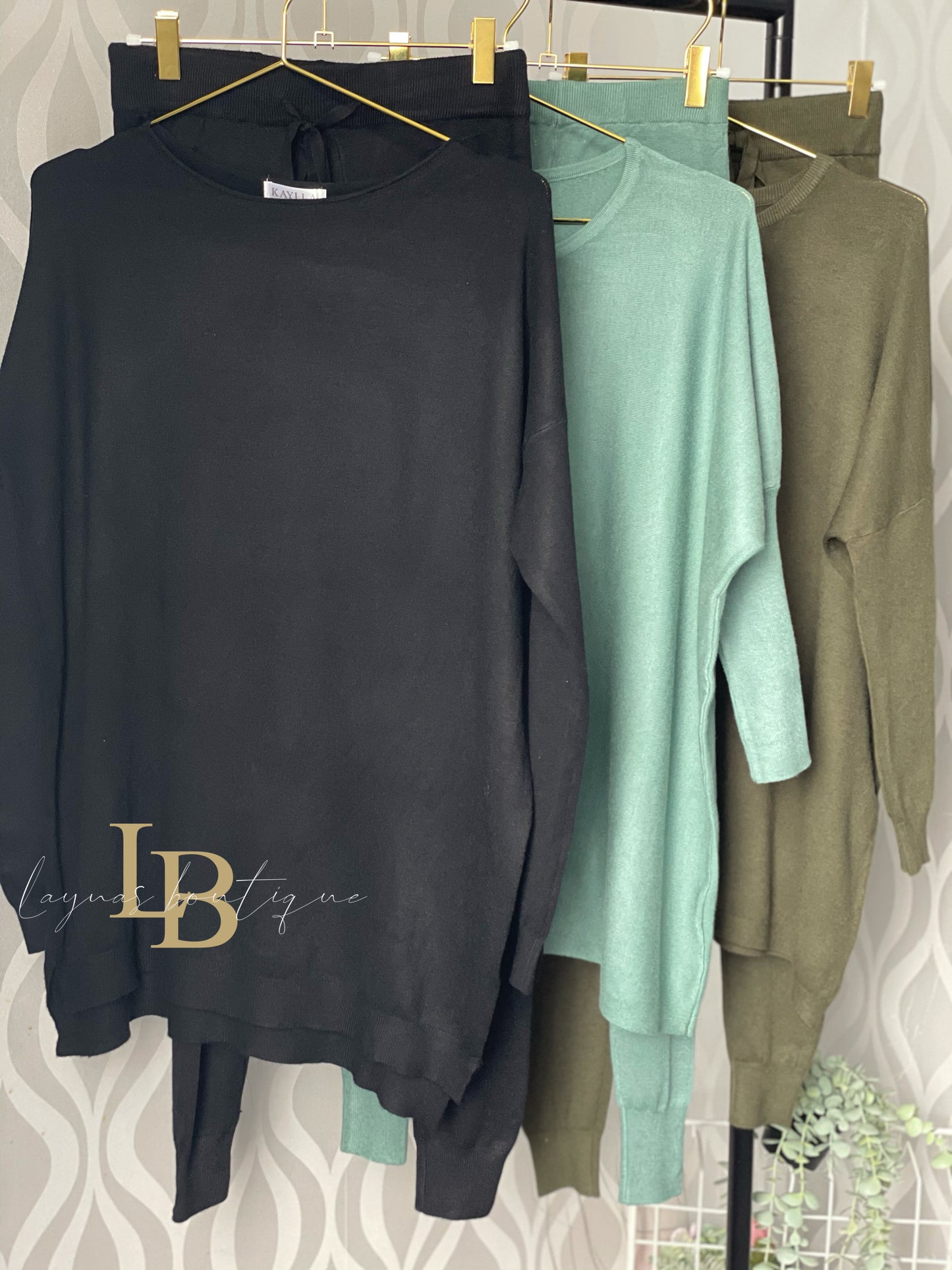 Plain fine knit loungewear