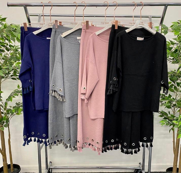 Tassel loungewear - Layna’s Boutique   clothing boutique loungewear, tracksuits, dresses