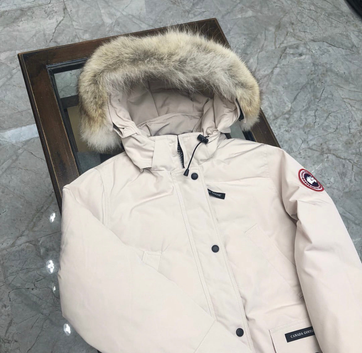 CG parka white