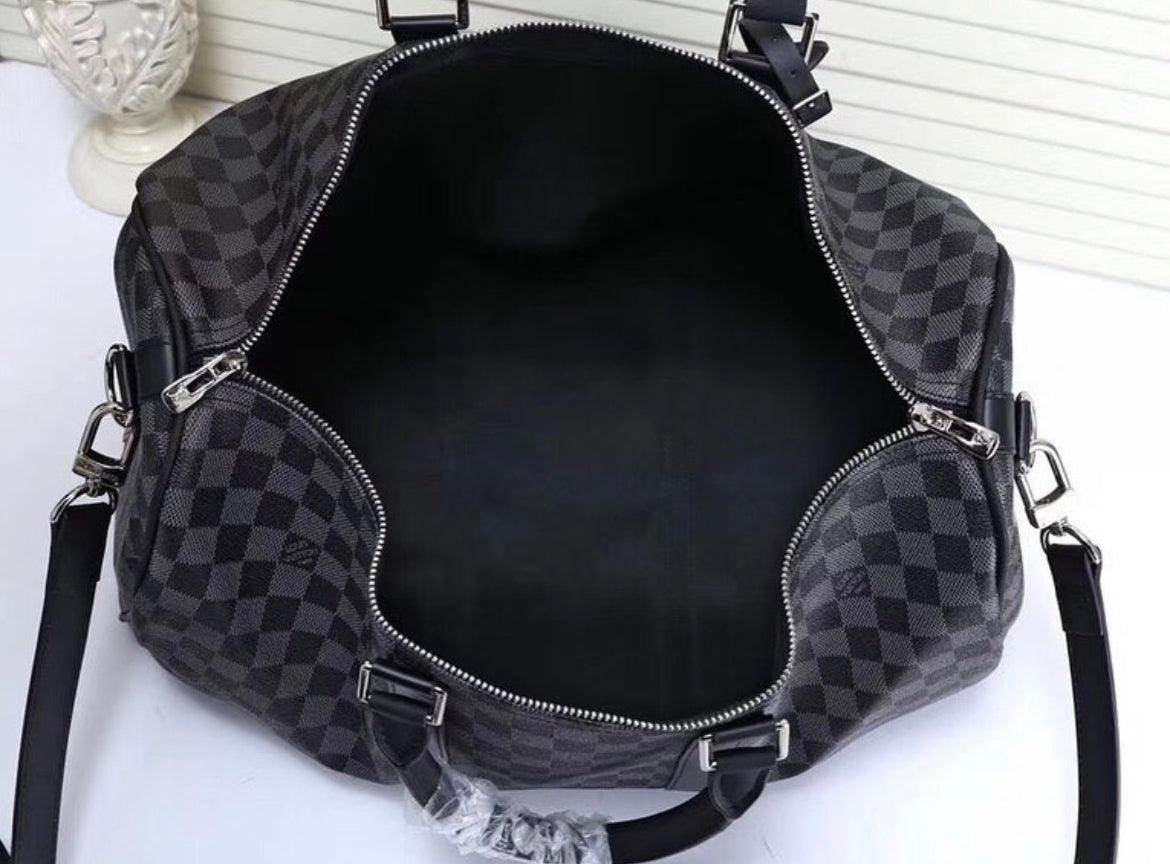 traveling bag