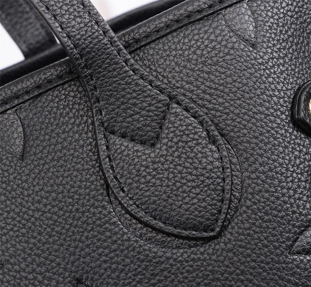 VV bag