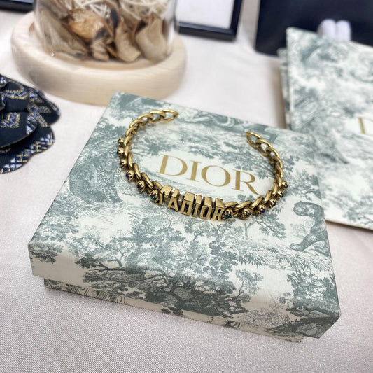 Diora bracelet