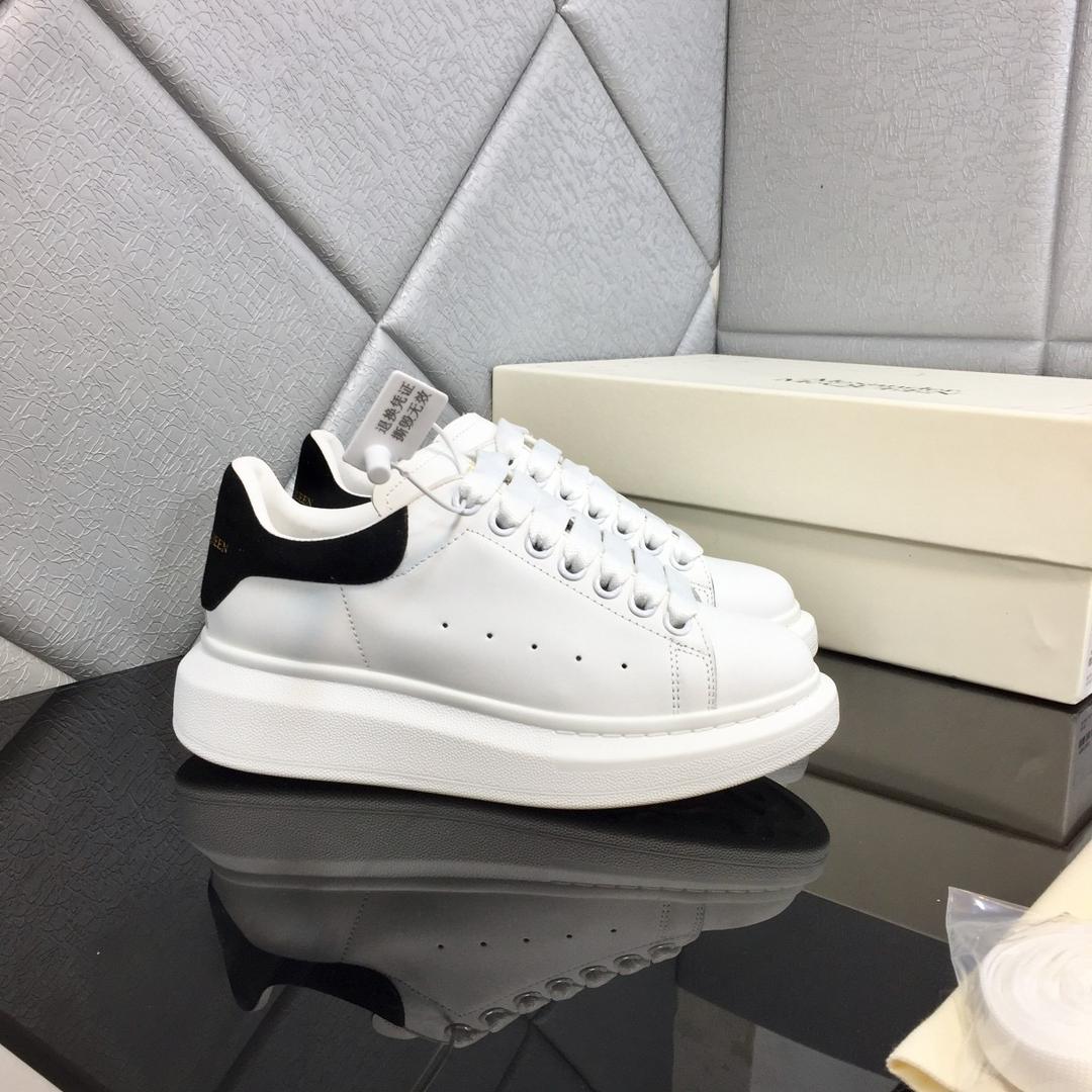 MQ shoes
