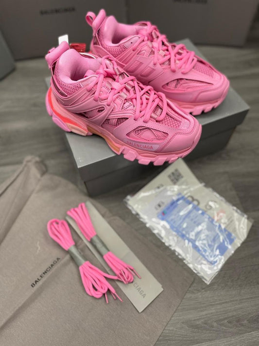 B TRACK