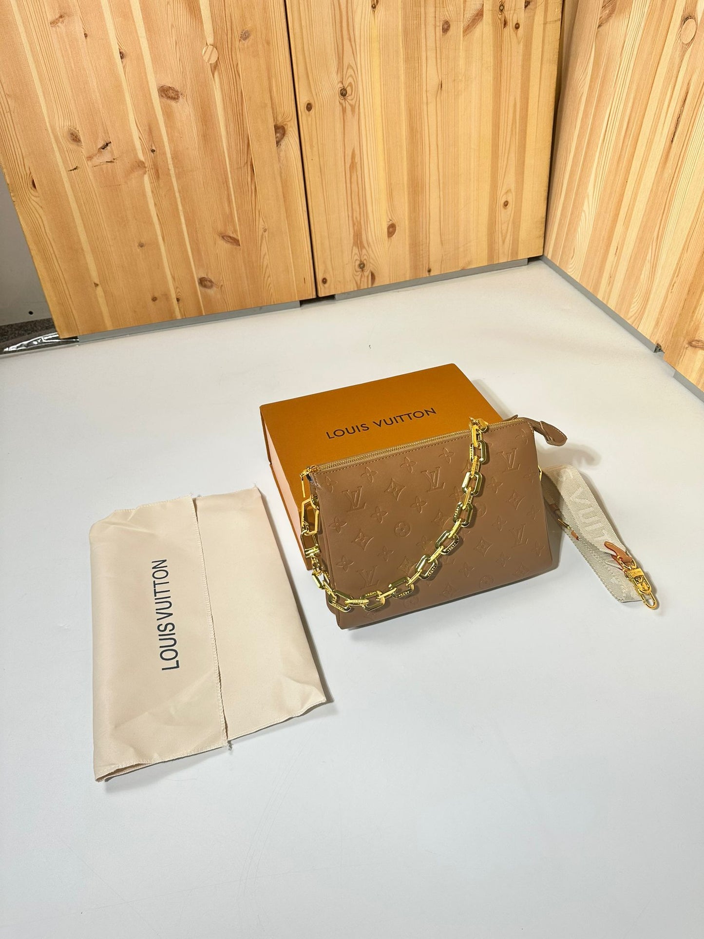 Vv bag