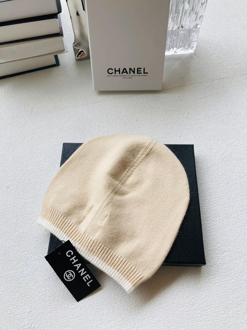 Cc scarf sets