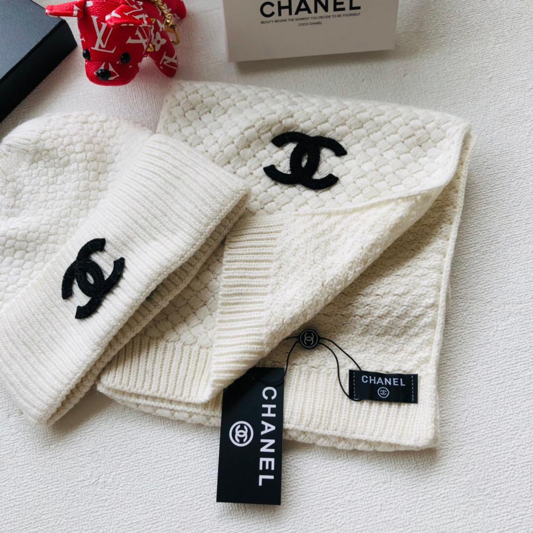 Cc hat & scarf sets