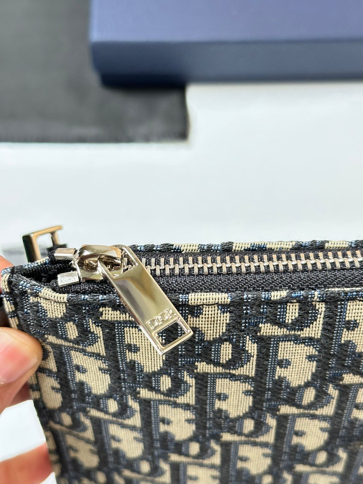 Diora purse
