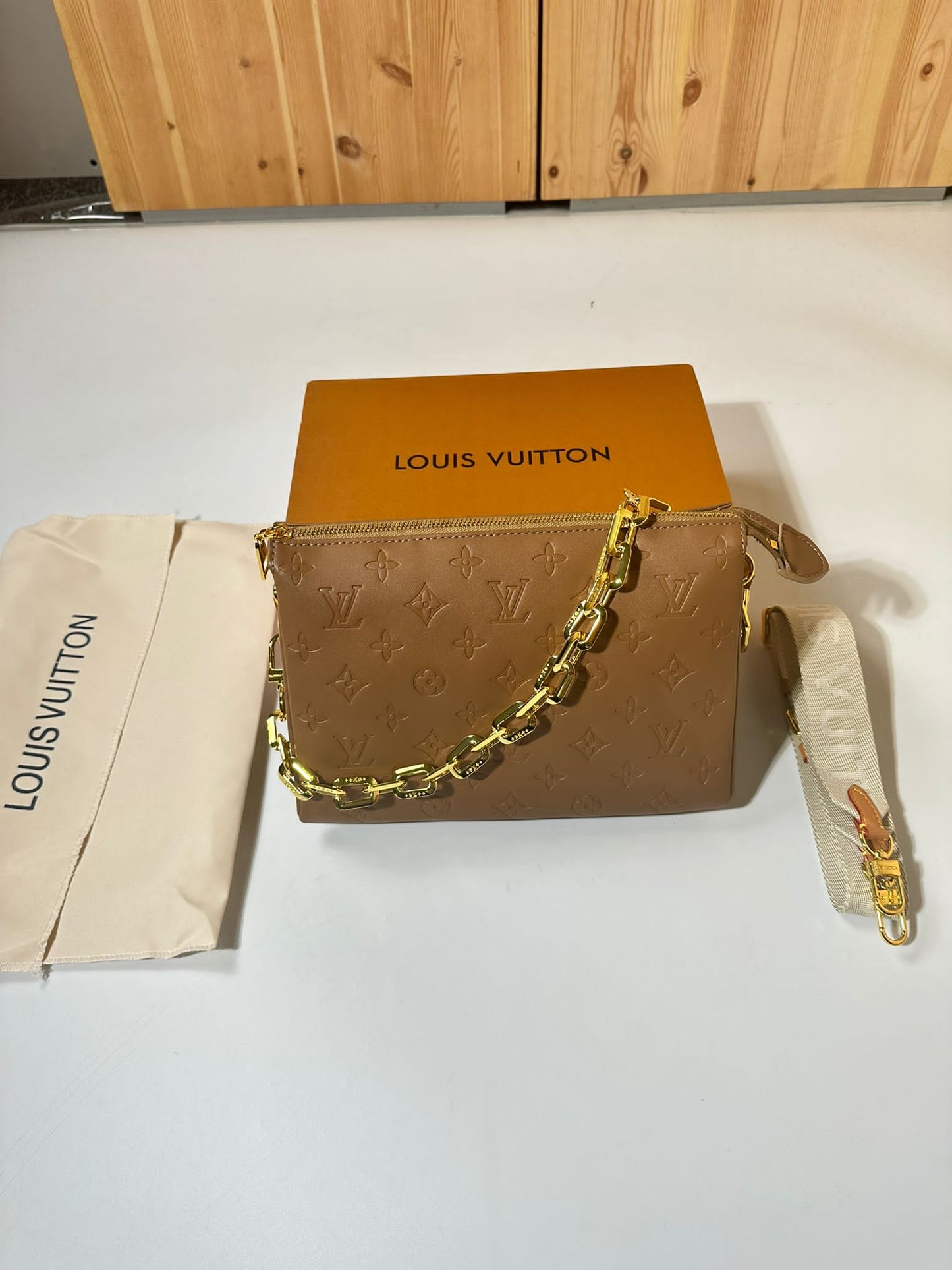 Vv bag