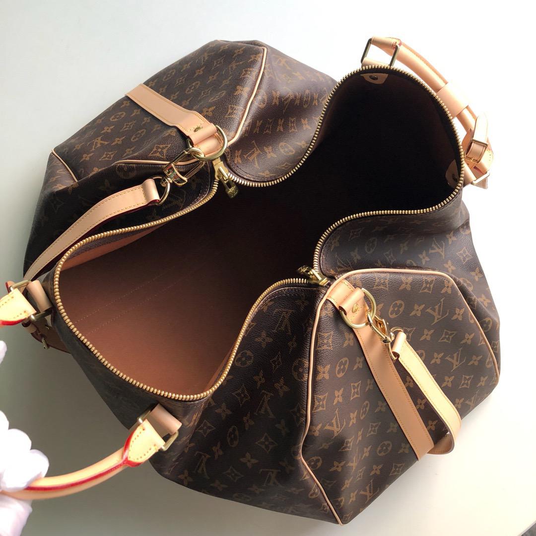 traveling bag