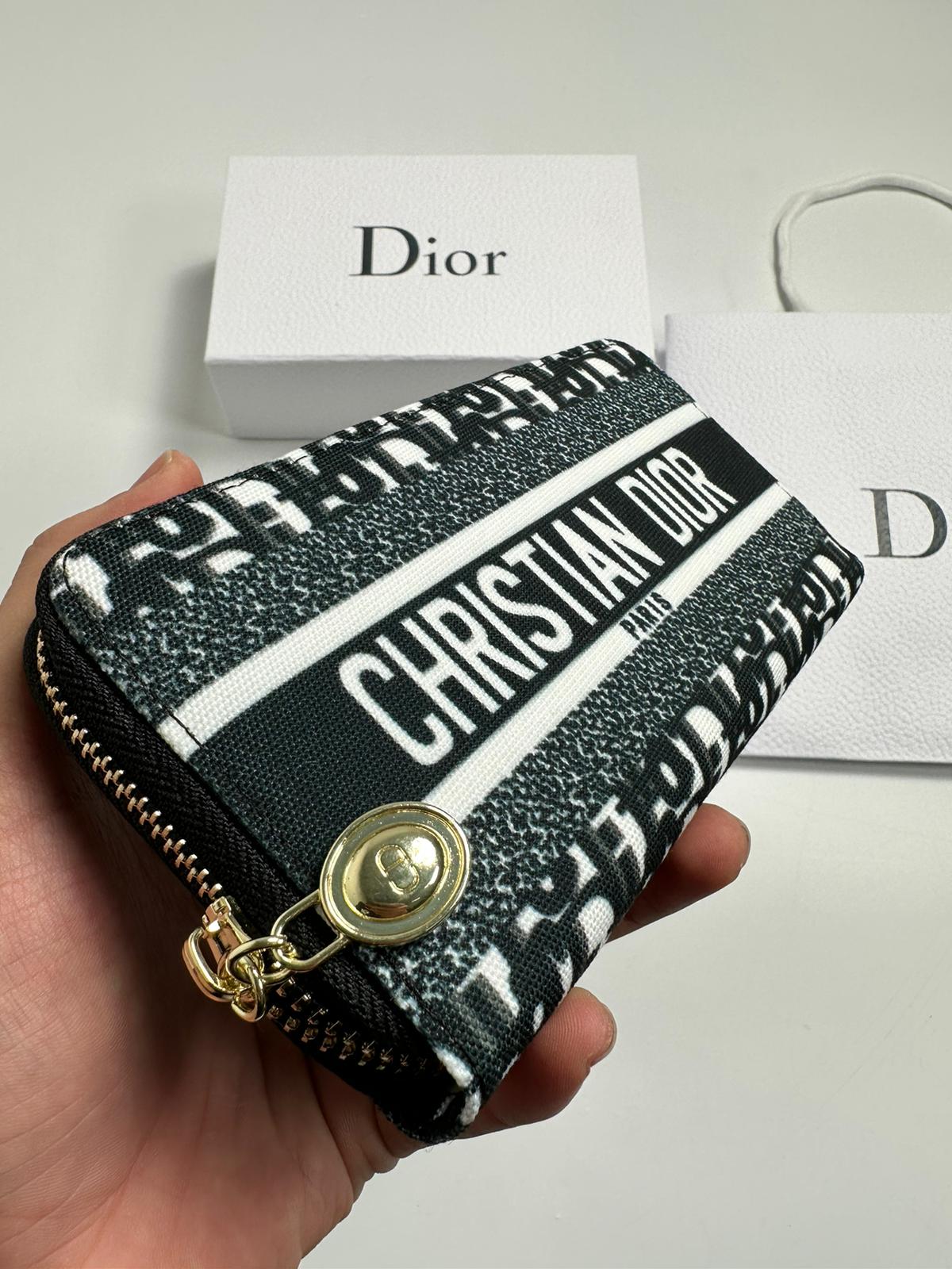 Diora purse