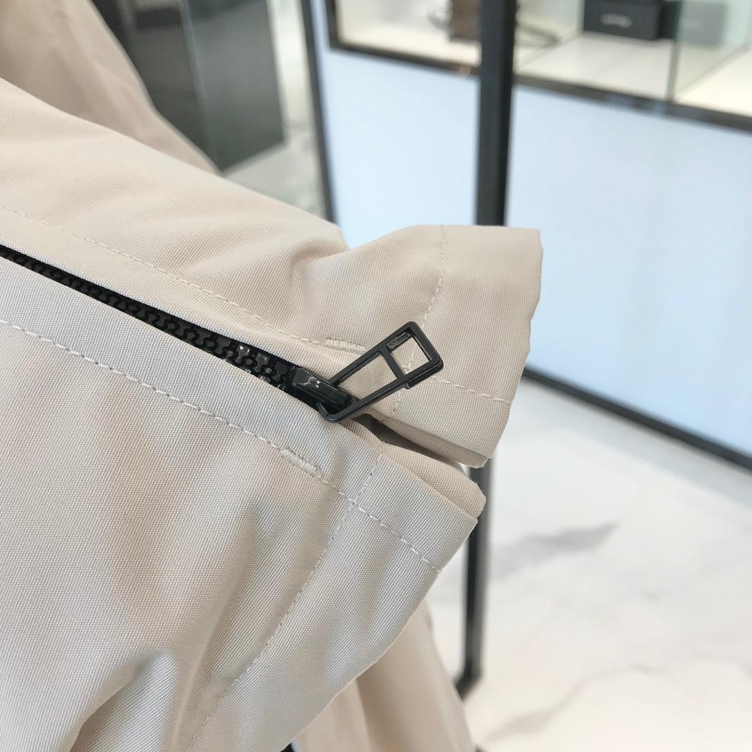 CG COAT/ PARKAS