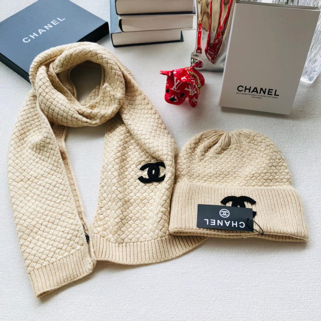 Cc hat & scarf sets