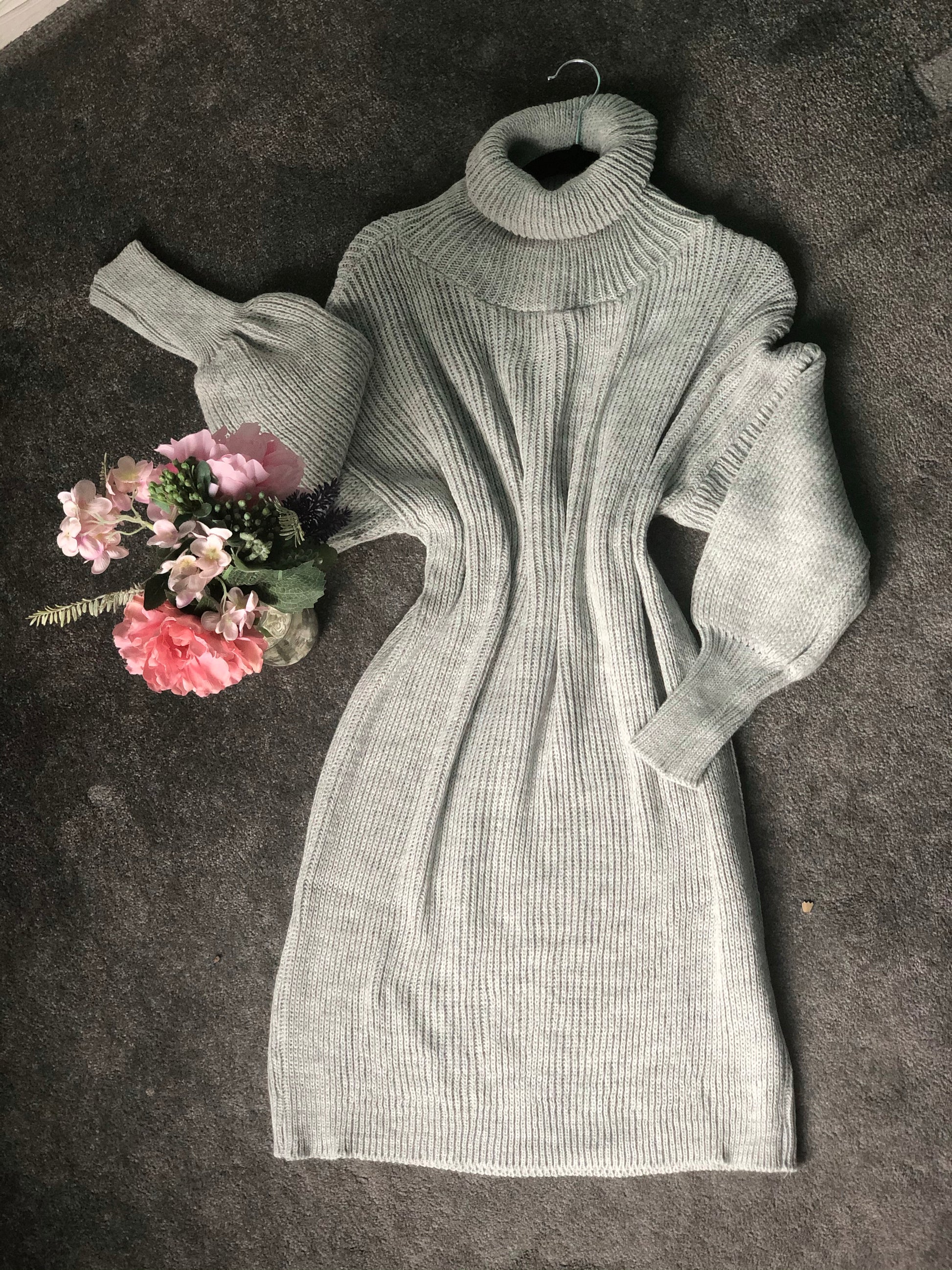Knitted dress - Layna’s Boutique   clothing boutique loungewear, tracksuits, dresses