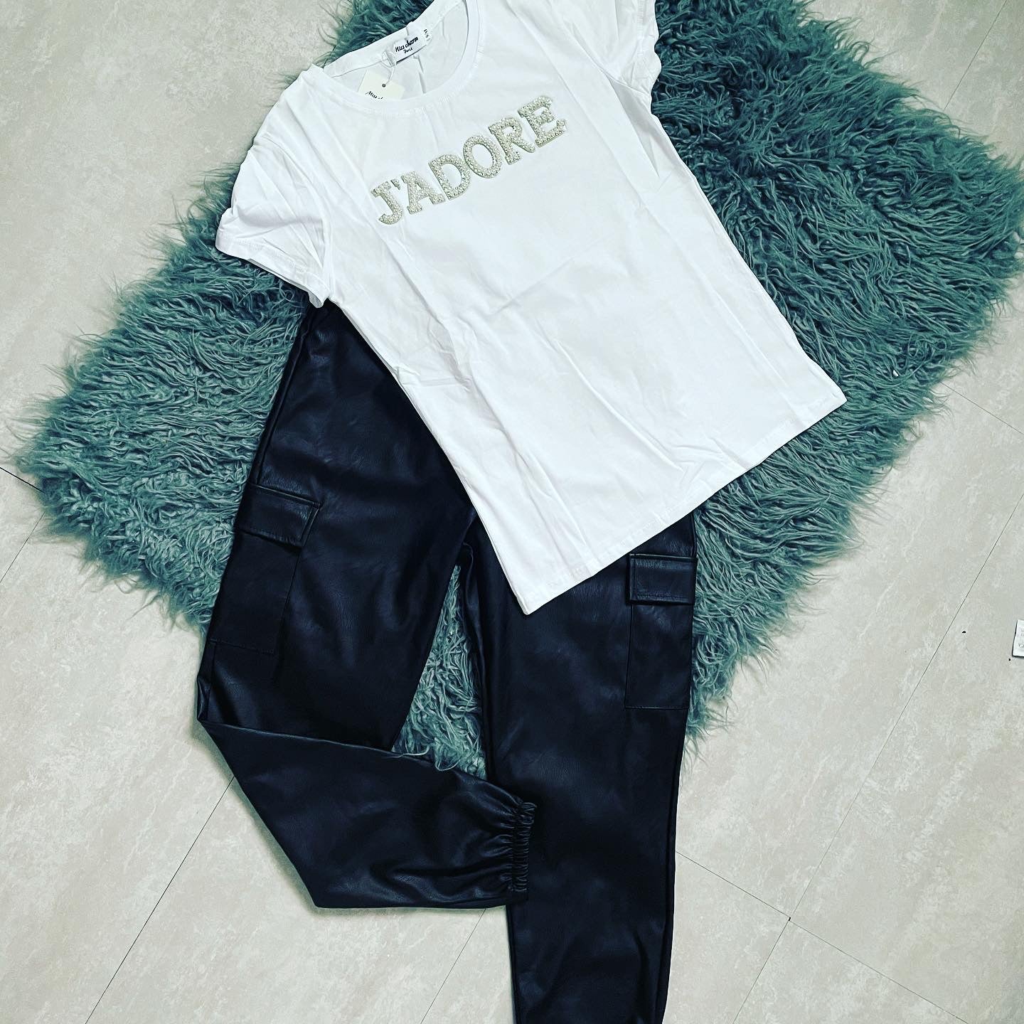Tops - Layna’s Boutique   clothing boutique loungewear, tracksuits, dresses
