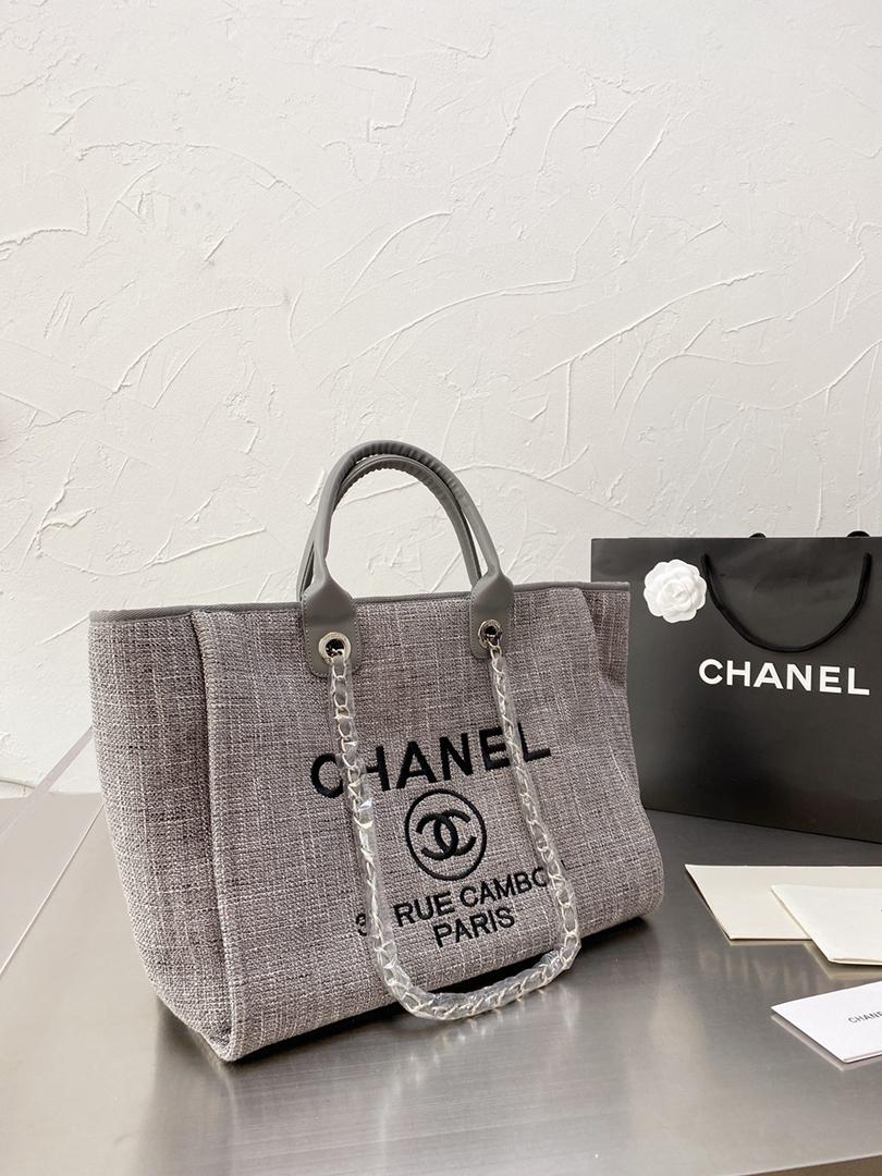 CC shoppers bag